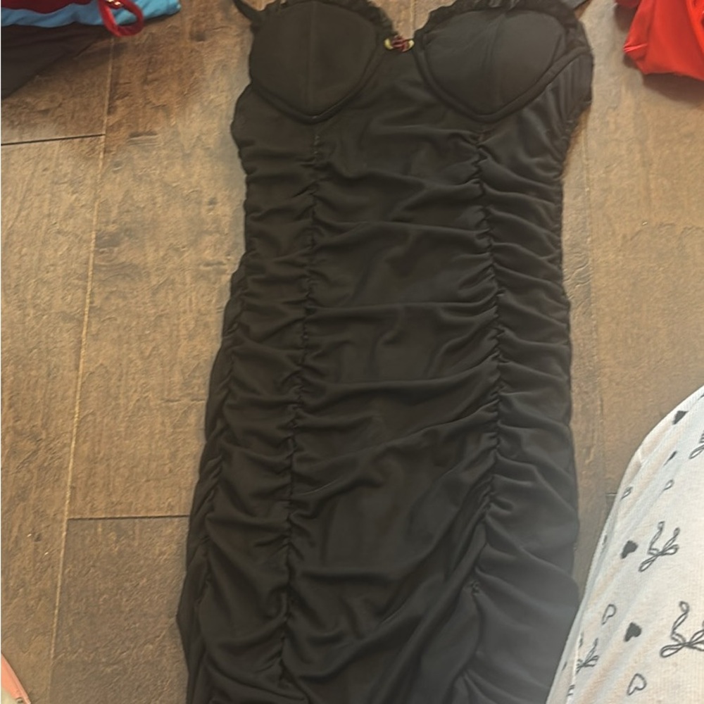 Elegant Black Ruched Dress